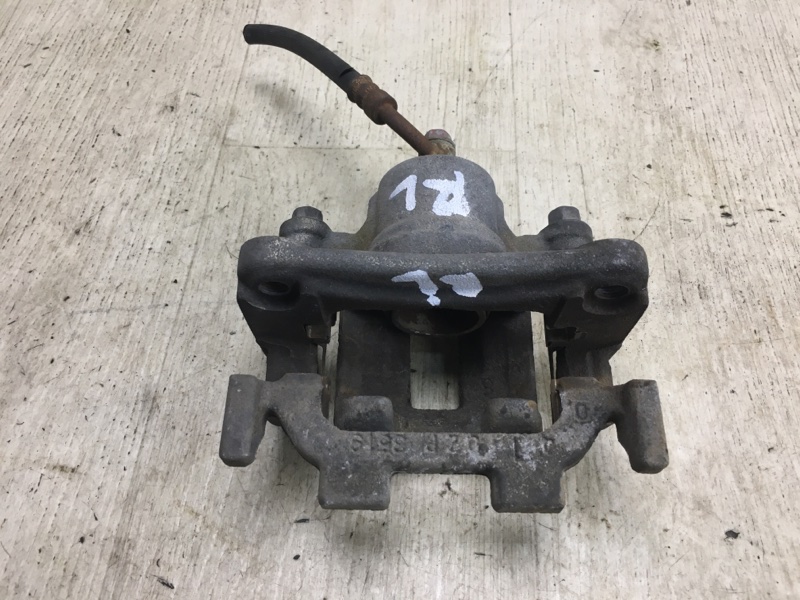 Суппорт тормозной задний левый G25/G35/G37/Q40 06-14