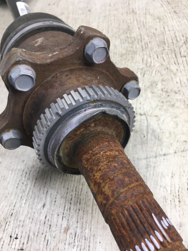 Привод задний задний левый G25/G35/G37/Q40 06-14