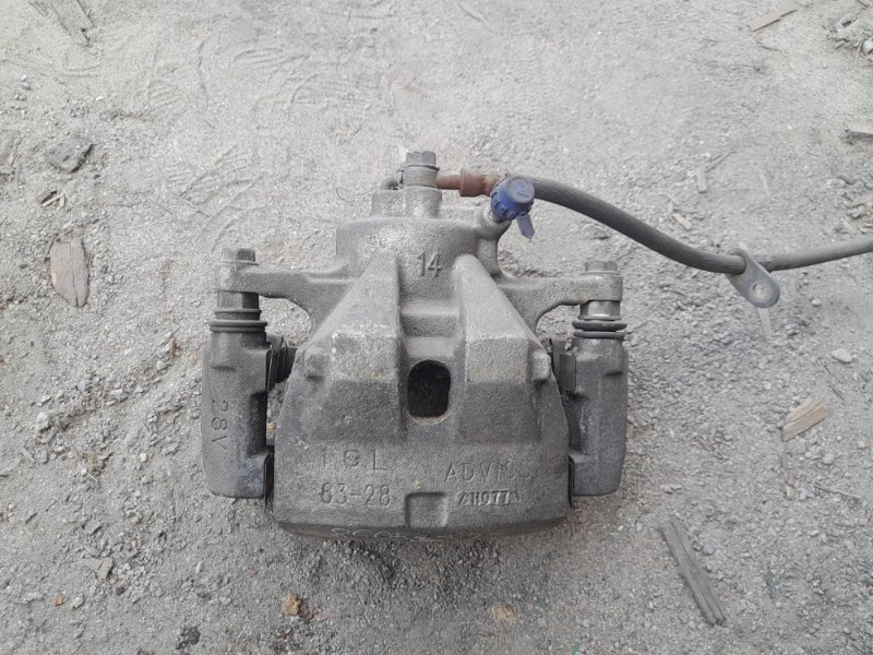 Запчасть суппорт тормозной передний левый TOYOTA CAMRY 40 06-11 47750-33340 Б/У Суппорт тормозной передний левый TOYOTA CAMRY 40 06-11 47750-33340 Б/У