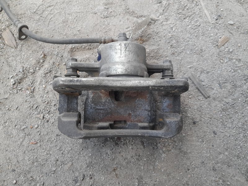 Суппорт тормозной передний левый CAMRY 40 06-11 Суппорт тормозной передний левый CAMRY 40 06-11