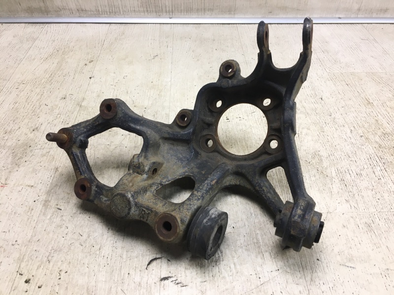 Цапфа задняя правая 6 GH 07-12 GH