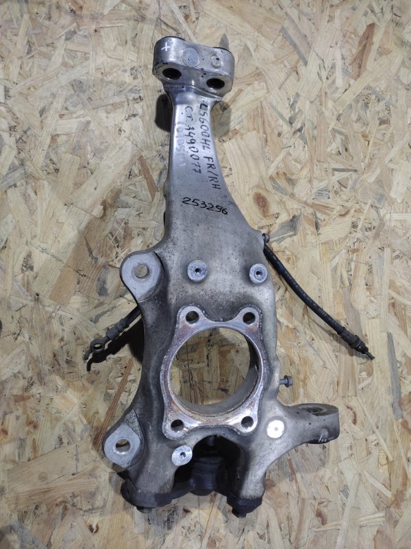 Запчасть кулак поворотный передний правый LEXUS LS600HL 06-17 2008 Седан 5.0 43201-50040 Б/У Кулак поворотный передний правый LEXUS LS600HL 06-17 2008 Седан 5.0 43201-50040 Б/У