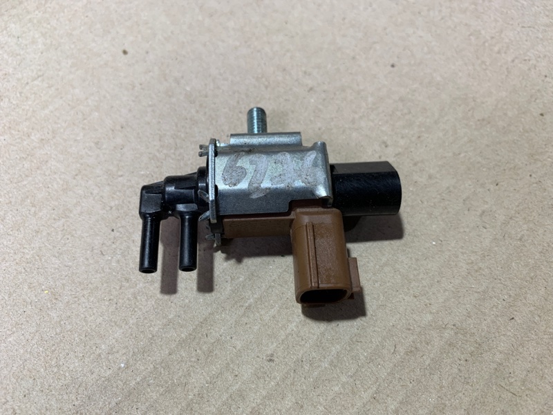 Клапан электромагнитный (вакуумный) PATHFINDER R52 12-21 2020 R52 3.5