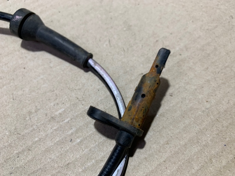 Датчик ABS задний правый PATHFINDER R52 12-21 2020 R52 3.5 Датчик ABS задний правый PATHFINDER R52 12-21 2020 R52 3.5