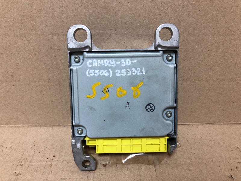 Блок управления AIRBAG CAMRY 30 02-06 2005 ACV30 2.4 2AZFE