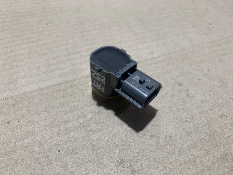 Датчик парктроника задний NISSAN PATHFINDER R52 12-21 R52 3.5