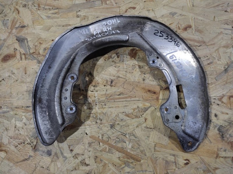 Защита тормозного диска передняя правая LEXUS LS600HL 06-17 2008 Седан 5.0 47781-50060 Б/У