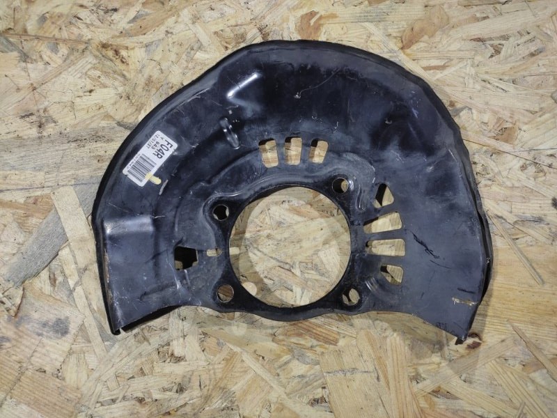 Защита тормозного диска передняя правая CT200 11-17 2012 Хетчбек 1.8