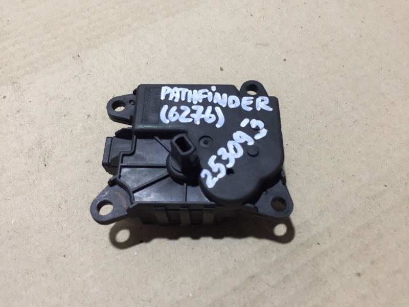 Моторчик заслонки печки задний NISSAN PATHFINDER R52 12-21 2020 R52 3.5 27741-3KA0A Б/У
