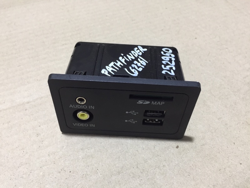 USB адаптер PATHFINDER R52 12-21 2020 R52 3.5