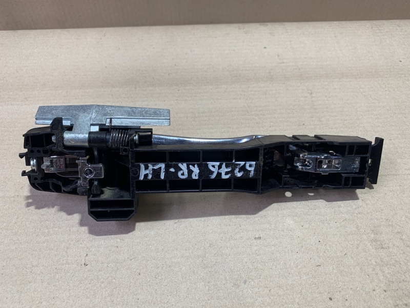 Ручка двери наружная задняя левая PATHFINDER R52 12-21 2020 R52 3.5