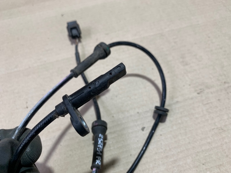 Датчик ABS передний NISSAN PATHFINDER R52 12-21 R52 3.5 Датчик ABS передний NISSAN PATHFINDER R52 12-21 R52 3.5