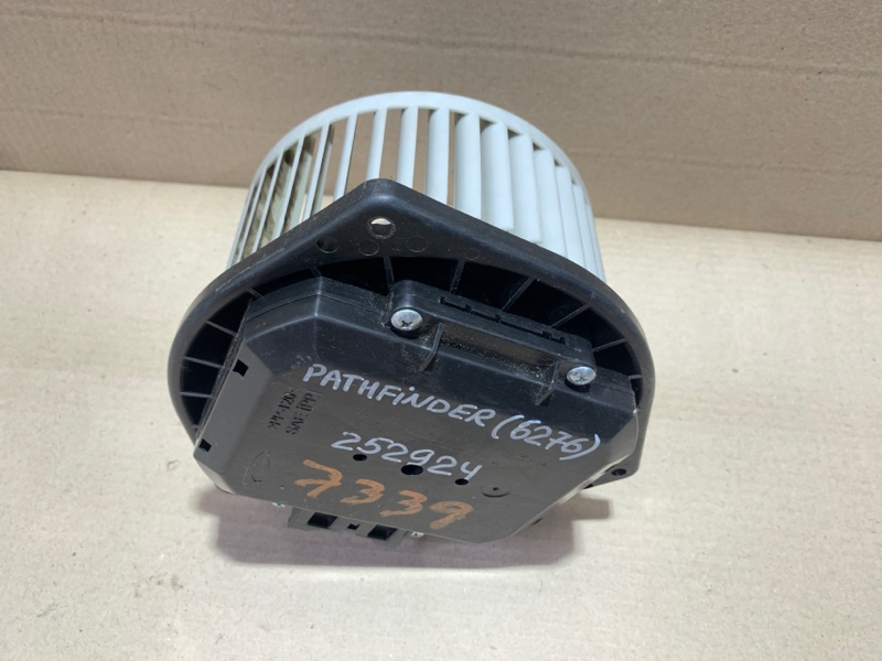Моторчик печки передний PATHFINDER R52 12-21 2020 R52 3.5