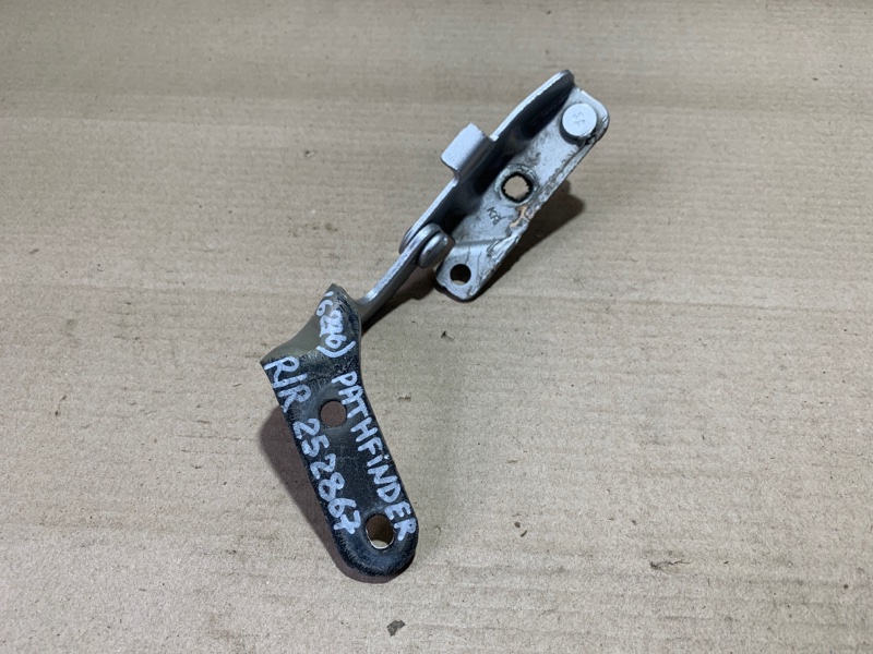Петля крышки багажника правая NISSAN PATHFINDER R52 12-21 R52 3.5