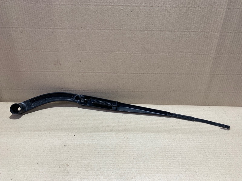 Поводок стеклоочистителя передний левый PATHFINDER R52 12-21 2020 R52 3.5