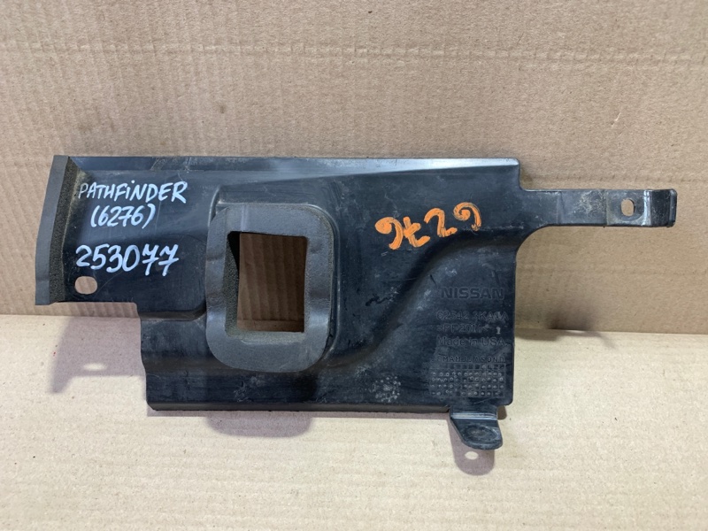 Дефлектор радиатора NISSAN PATHFINDER R52 12-21 2020 R52 3.5 62542-3KA0A Б/У