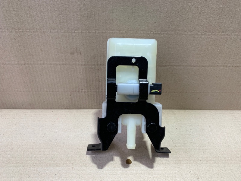 Бачок главного тормозного цилиндра PATHFINDER R52 12-21 2020 R52 3.5