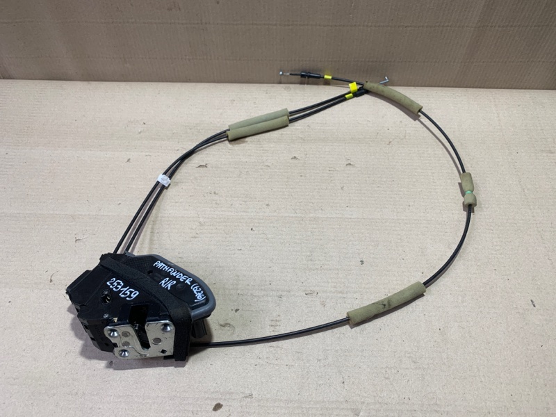 Замок двери задний правый NISSAN PATHFINDER R52 12-21 2020 R52 3.5 82500-3KA0B Б/У