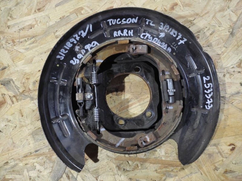 Тормозной механизм задний правый HYUNDAI TUCSON TL 15-20 TL Б/У