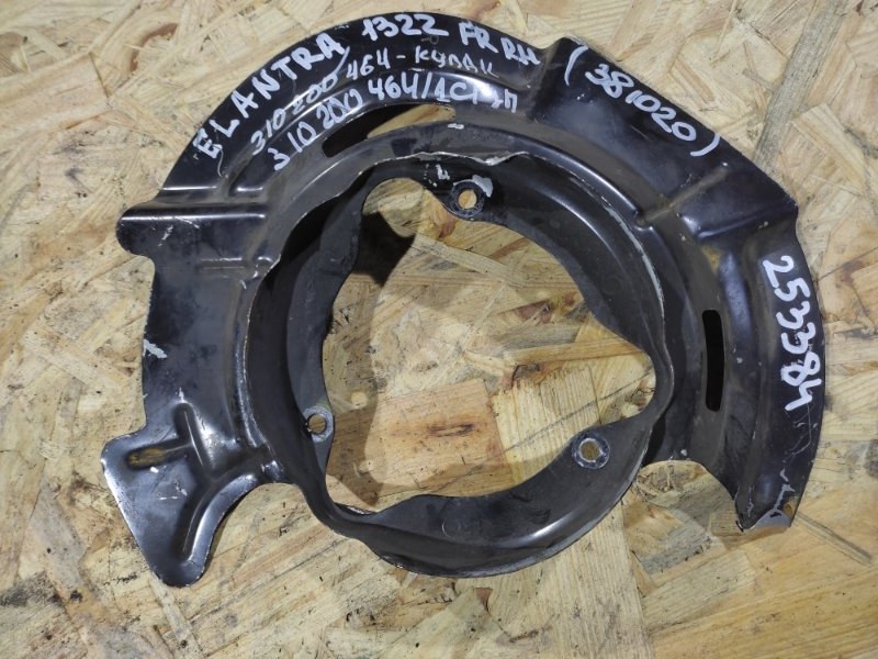 Защита тормозного диска передняя правая HYUNDAI ELANTRA AD 16- 2017 Седан 2.0 51756-F2000 Б/У