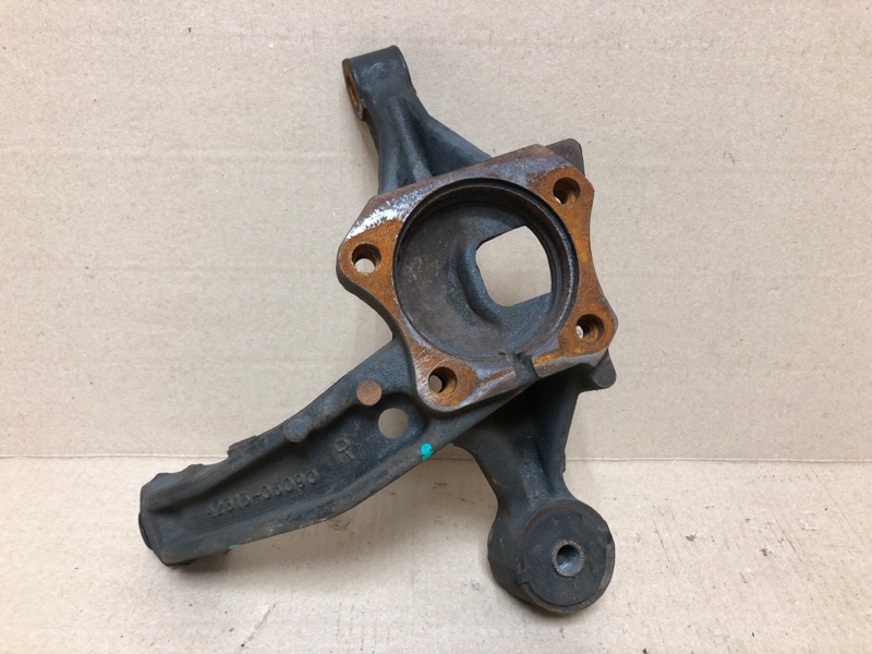 Запчасть цапфа задняя правая TOYOTA CAMRY 30 02-06 2005 ACV30 2.4 2AZFE 42304-06090 Б/У Цапфа задняя правая TOYOTA CAMRY 30 02-06 2005 ACV30 2.4 2AZFE 42304-06090 Б/У