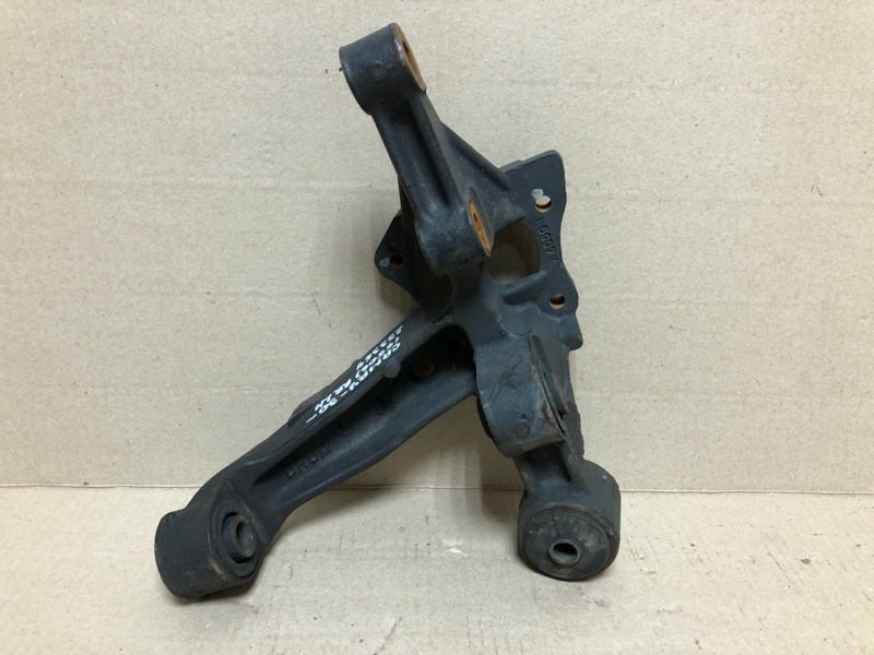 Цапфа задняя левая TOYOTA CAMRY 30 02-06 ACV30 2.4 2AZFE Цапфа задняя левая TOYOTA CAMRY 30 02-06 ACV30 2.4 2AZFE