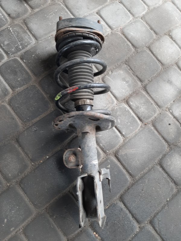 Запчасть амортизатор передний левый TOYOTA PRIUS - 30 09-17 48520-80293 Б/У Амортизатор передний левый TOYOTA PRIUS - 30 09-17 48520-80293 Б/У