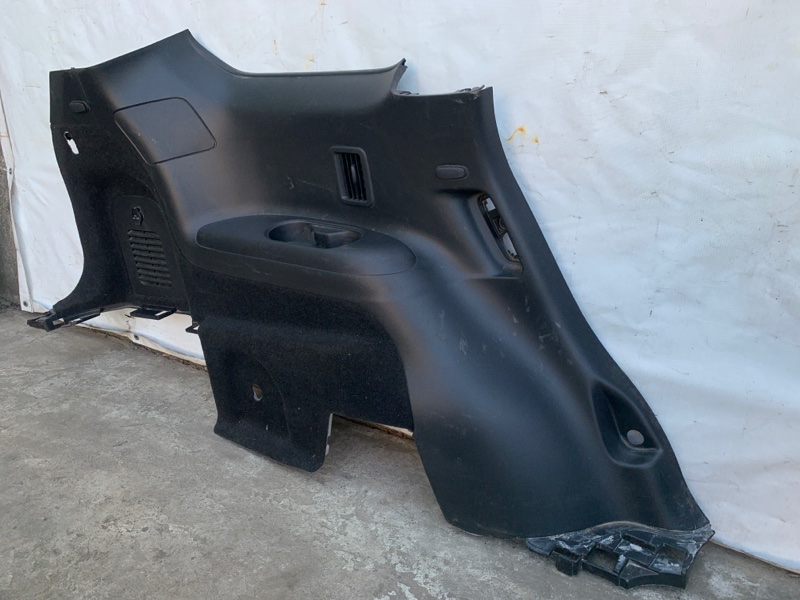 Обшивка багажника задняя левая PATHFINDER R52 12-21 2020 R52 3.5