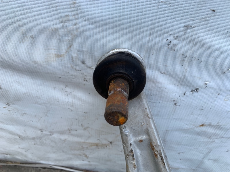 Рычаг задней подвески поперечный верхний левый NISSAN PATHFINDER R52 12-21 R52 3.5