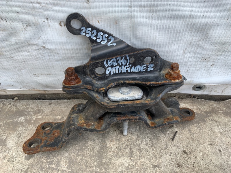 Подушка двигателя левая PATHFINDER R52 12-21 2020 R52 3.5