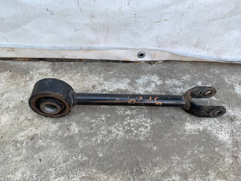 Рычаг задней подвески поперечный NISSAN PATHFINDER R52 12-21 R52 3.5