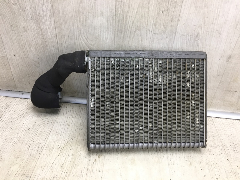 Испаритель кондиционера IS200 98-05