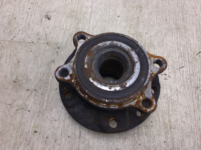 Ступица передняя NISSAN QASHQAI/ROGUE SPORT 14- J11 40202-4EA1A Б/У