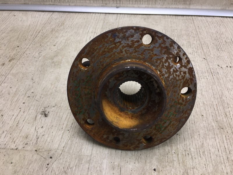 Ступица передняя NISSAN QASHQAI/ROGUE SPORT 14- J11