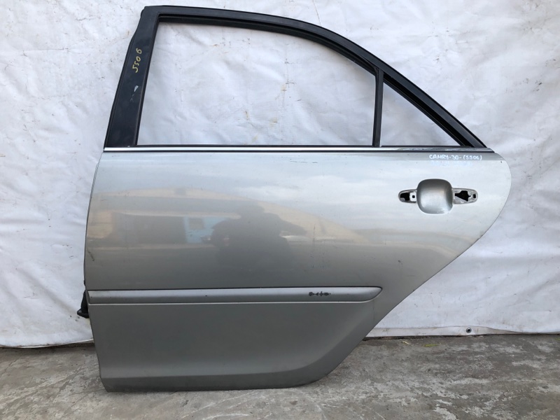 Дверь задняя левая TOYOTA CAMRY 30 02-06 2005 ACV30 2.4 2AZFE 67004-AA040 Б/У