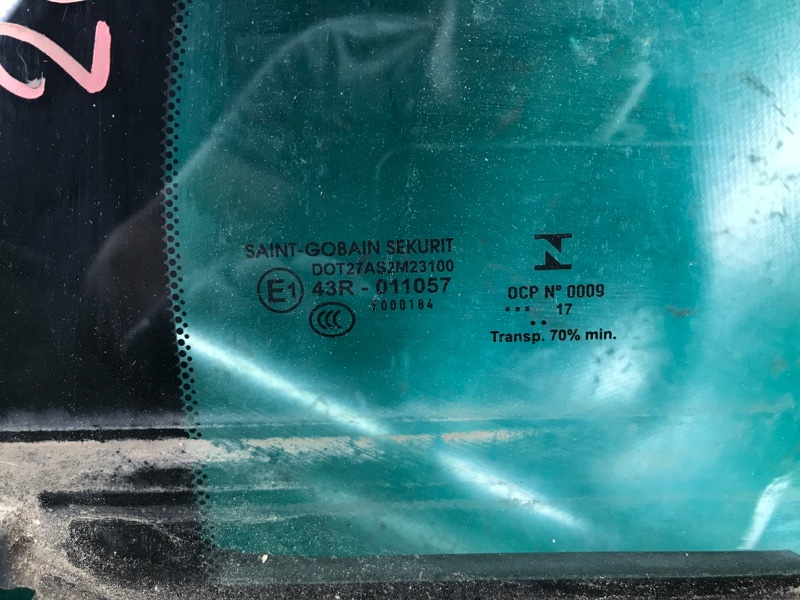 Стекло двери глухое заднее правое QX30 16-20 2018 Внедорожник 2.0 20PET Стекло двери глухое заднее правое QX30 16-20 2018 Внедорожник 2.0 20PET