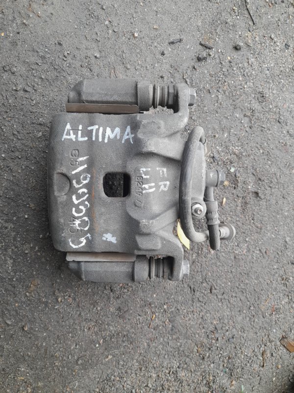 Суппорт тормозной передний левый NISSAN ALTIMA L32 07-12 41011-ZX00A Б/У