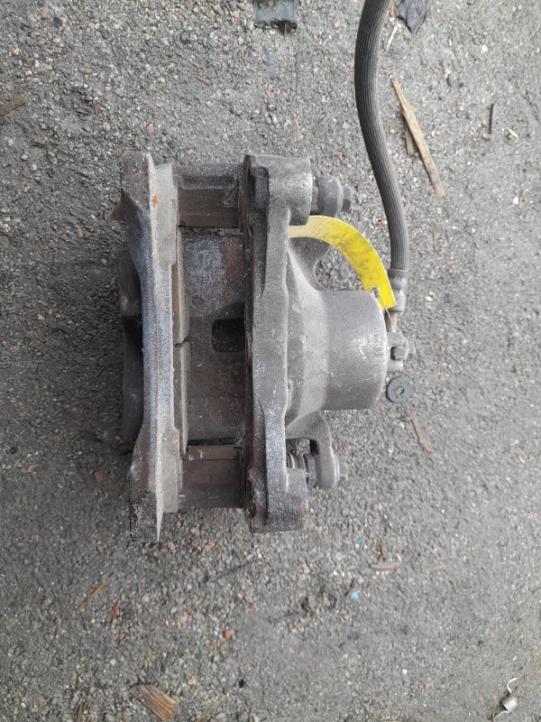 Суппорт тормозной передний левый ALTIMA L32 07-12 Суппорт тормозной передний левый ALTIMA L32 07-12