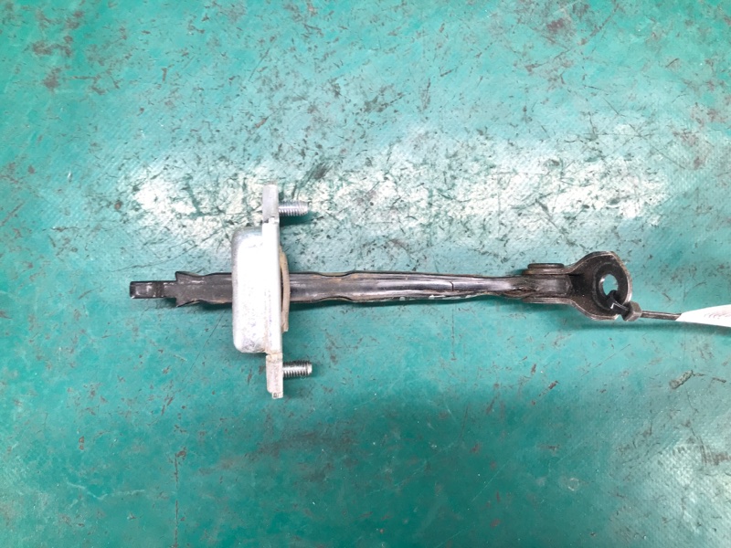 Запчасть ограничитель двери передний левый KIA SORENTO XM 09-14 2010 Внедорожник 2.4 G4KE 79380-2P000 Б/У Ограничитель двери передний левый KIA SORENTO XM 09-14 2010 Внедорожник 2.4 G4KE 79380-2P000 Б/У