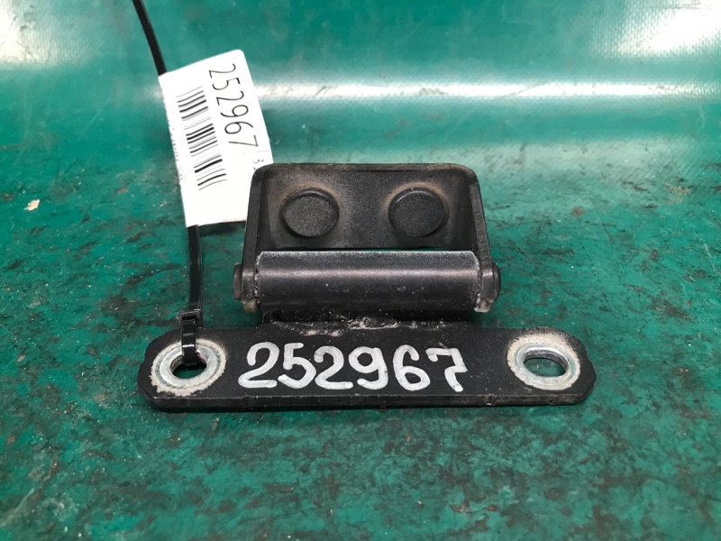 Петля крышки багажника правая SORENTO XM 09-14 2010 Внедорожник 2.4 G4KE