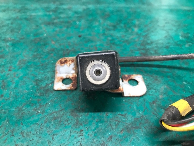 Камера заднего вида KIA SORENTO XM 09-14 Внедорожник 2.4 G4KE