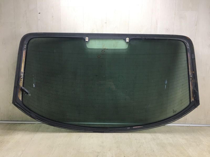 Стекло заднее PASSAT CC 12-18 2013 Седан 2.0 CBFA