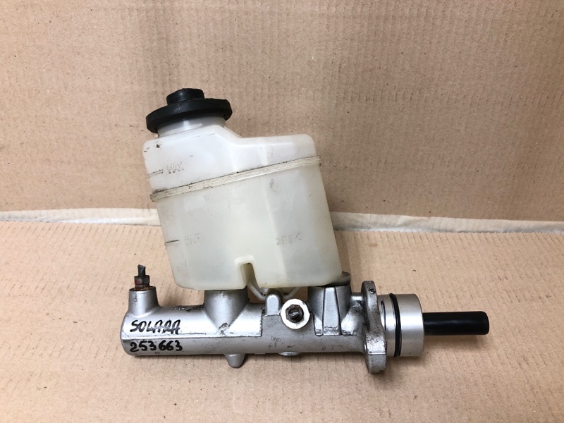 Главный тормозной цилиндр TOYOTA SOLARA 03-09 2007 ACV30 Кабриолет 3.3 3MZ-FE 47201-33230 Б/У