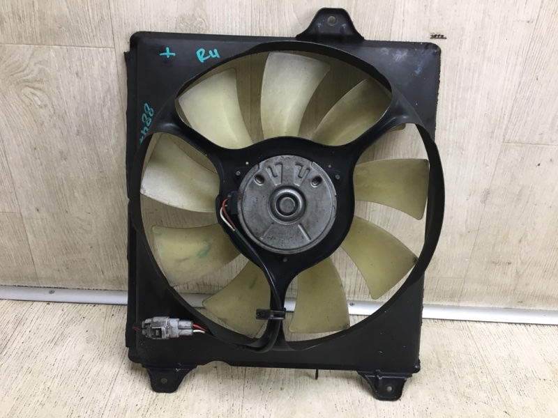 Диффузор вентилятора основного радиатора LEXUS ES300 96-01 1998 MCV20 3.0 1MZFE 1671120100 Б/У