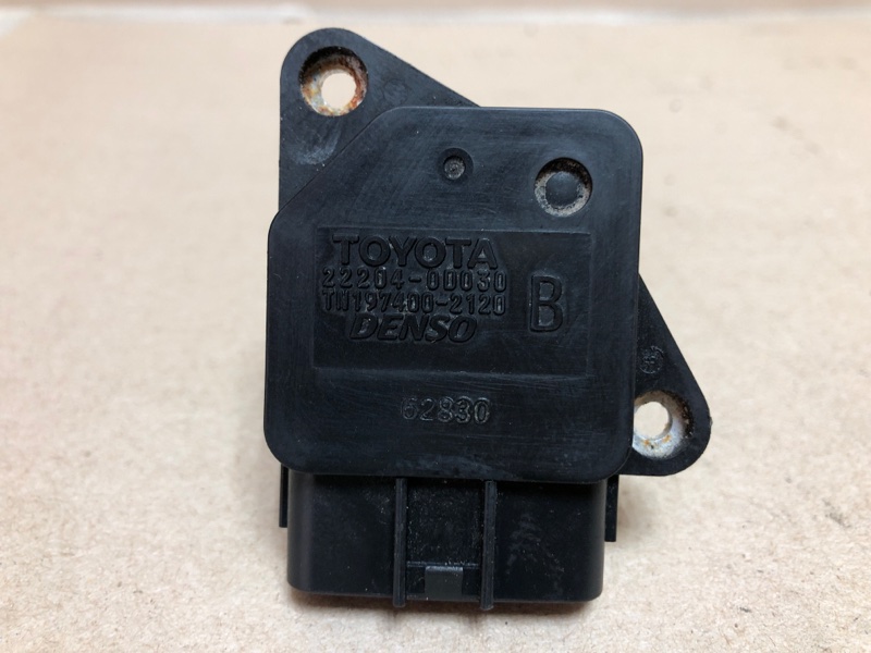 Расходомер воздуха SOLARA 03-09 2007 ACV30 Кабриолет 3.3 3MZ-FE