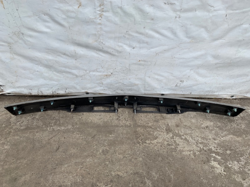 Панель подсветки номера PRIUS - 30 09-17 2013 ZVW30 2ZR-FXE