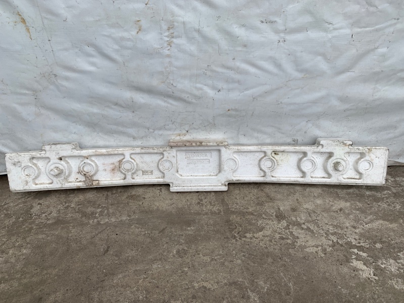 Наполнитель бампера задний TOYOTA PRIUS - 30 09-17 ZVW30 2ZR-FXE Наполнитель бампера задний TOYOTA PRIUS - 30 09-17 ZVW30 2ZR-FXE