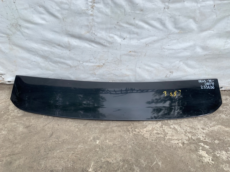 Спойлер крышки багажника TOYOTA PRIUS - 30 09-17 2013 ZVW30 2ZR-FXE 76085-47910 Б/У