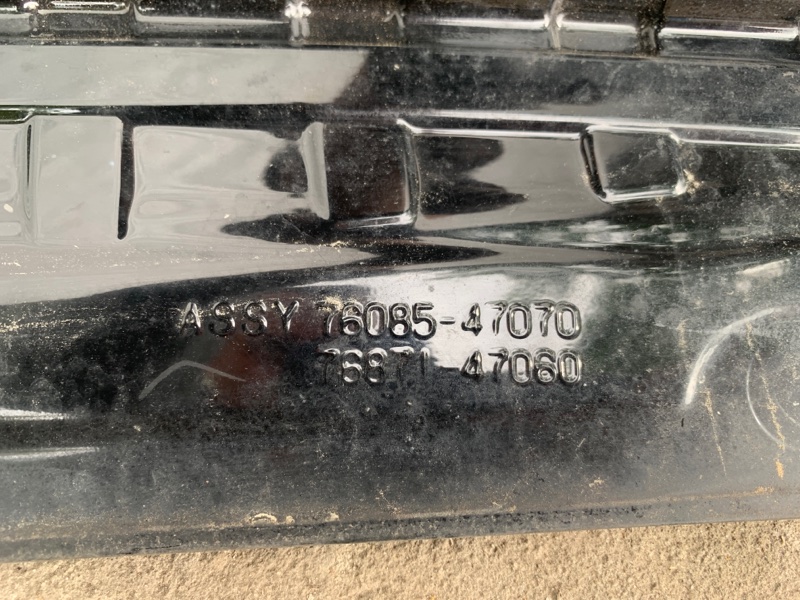 Спойлер крышки багажника PRIUS - 30 09-17 2013 ZVW30 2ZR-FXE