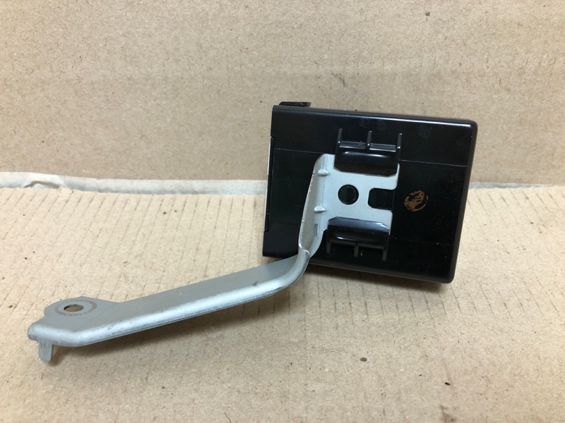 Блок электронный CAMRY 30 02-06 2005 ACV30 2.4 2AZFE Блок электронный CAMRY 30 02-06 2005 ACV30 2.4 2AZFE